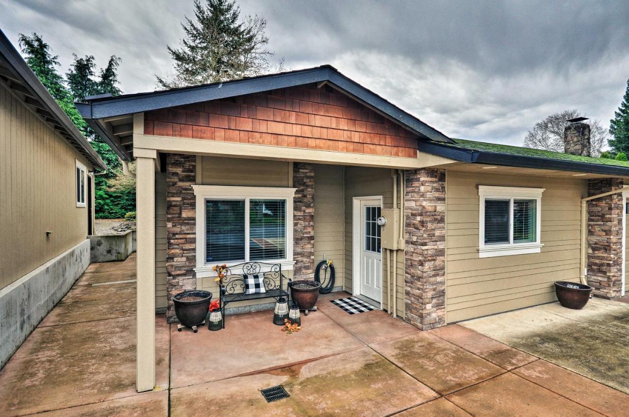 הוילה Boring Cute And Cozy Pdx Area Townhouse 31 Mi To Mt Hood! מראה חיצוני תמונה
