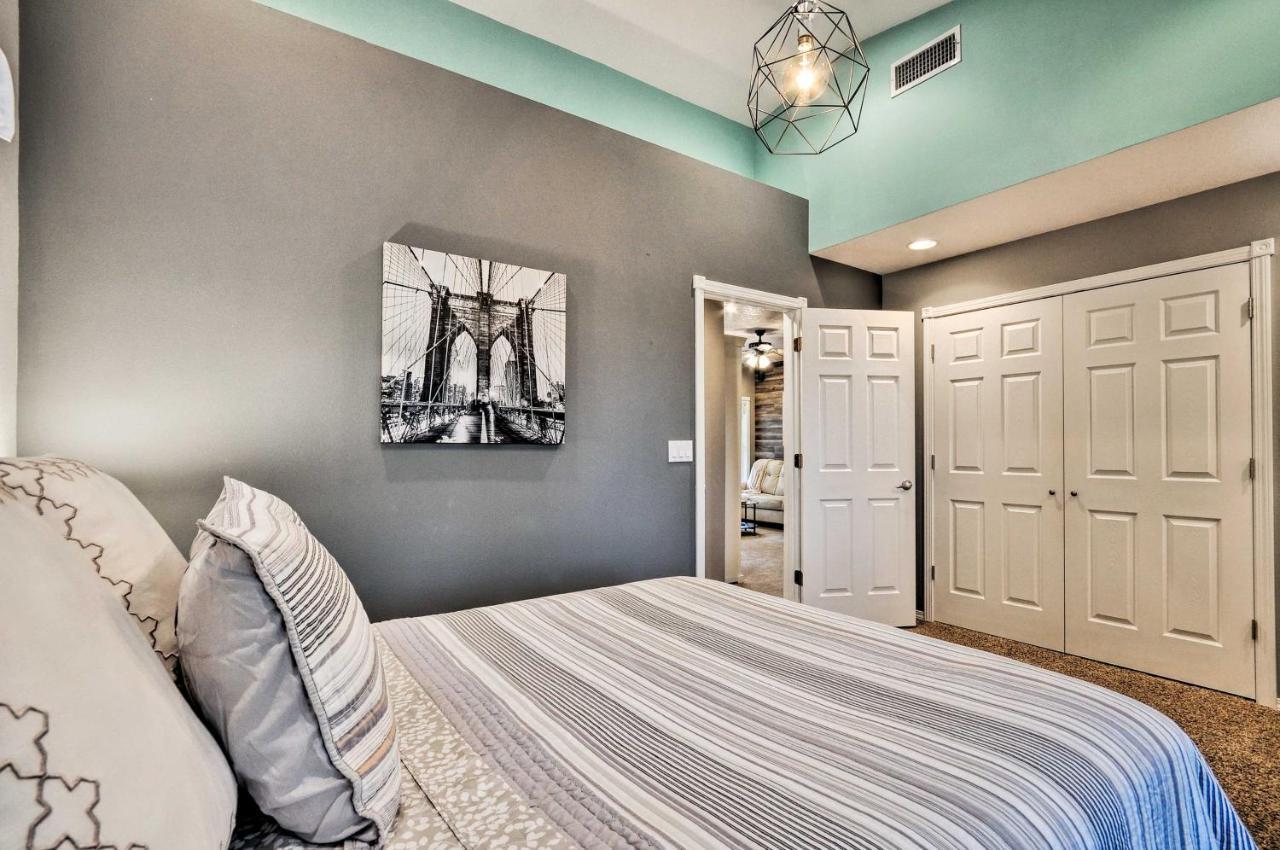 הוילה Boring Cute And Cozy Pdx Area Townhouse 31 Mi To Mt Hood! מראה חיצוני תמונה