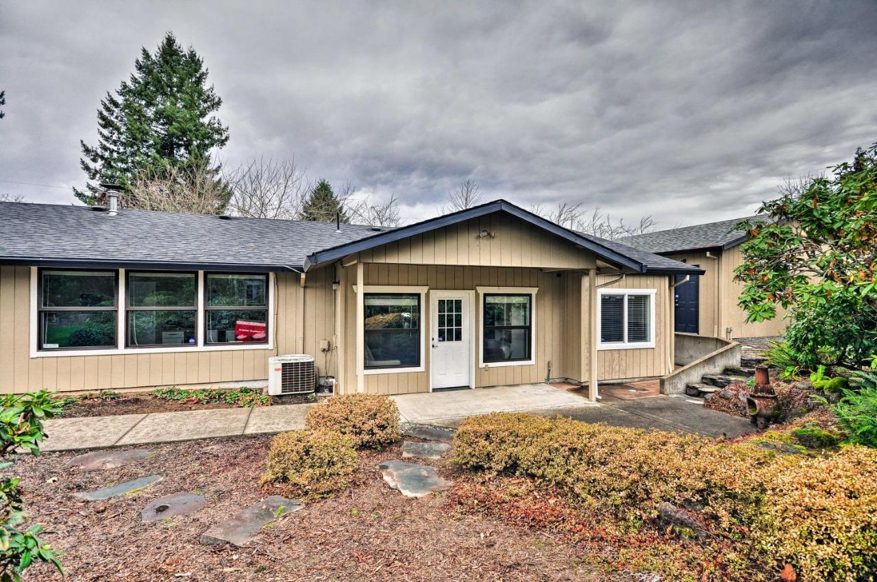 הוילה Boring Cute And Cozy Pdx Area Townhouse 31 Mi To Mt Hood! מראה חיצוני תמונה